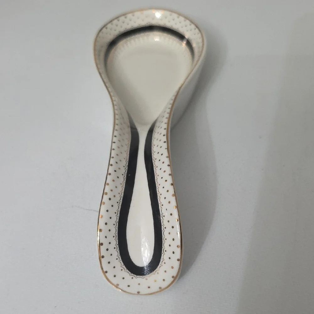 Grace Teaware Decorative White and Gold Ceramic Spoon Rest.